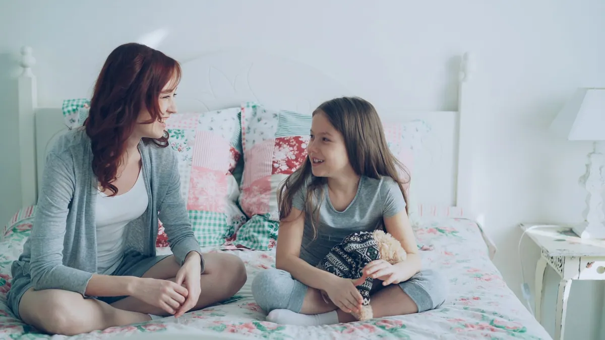 Menarche in girls - an FAQ